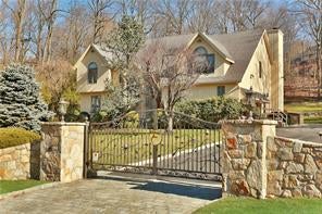 1 of 1 - 1 Far Hill, Pleasantville, NY