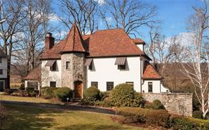 1 of 1 - 5 Clubway Lane, Hartsdale, NY