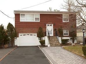 1 of 1 - 10 Knollwood Road, Yonkers, NY