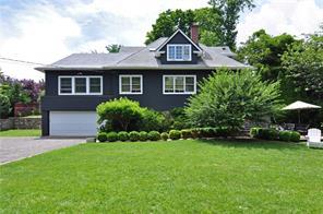1 of 1 - 535 Wynnewood Road, Pelham, NY