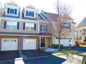 1 of 1 - 50 Putters Way, Middletown, NY