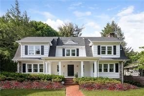 1 of 1 - 8 Brayton Road, Scarsdale, NY