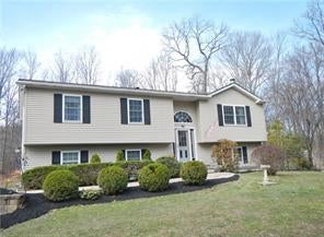 1 of 1 - 8 Cortes, Montgomery, NY