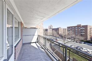1 of 1 - 3777 Independence Avenue # 4e, Bronx, NY