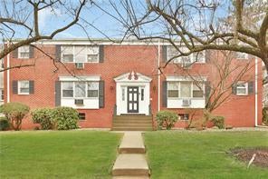1 of 1 - 30 Bon Aire Circle # 1215, Suffern, NY