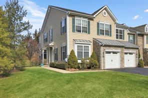 1 of 1 - 835 Huntington Drive, Fishkill, NY