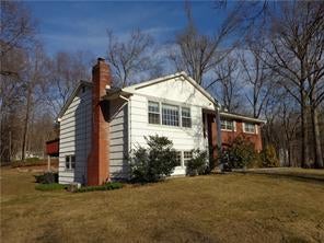 1 of 1 - 54 Lincoln Road, Putnam Valley, NY