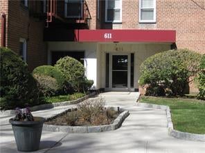 1 of 1 - 611 Palmer Road 5x, Yonkers, NY