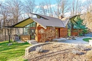 1 of 1 - 543 Scarborough Road, Briarcliff Manor, NY