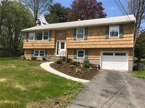 1 of 1 - 6 Kia Ora Boulevard, Mahopac, NY