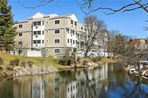 1 of 1 - 500 Pondside Drive # 2j, White Plains, NY
