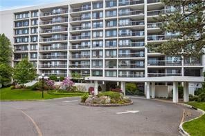 1 of 1 - 100 High Point Drive # Ph13, Hartsdale, NY