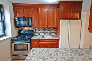 1 of 1 - 208 Richbell Road A4, Mamaroneck, NY