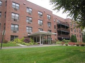 1 of 1 - 5 Oakdale Manor # C-19d, Suffern, NY