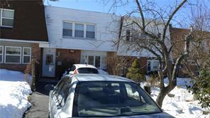1 of 1 - 50 Shelley Court, Middletown, NY