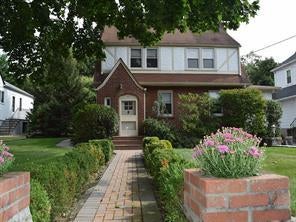 1 of 1 - 116 Harmon Drive, Larchmont, NY
