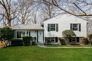1 of 1 - 6 Highview Drive, Scarsdale, NY