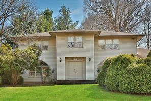 1 of 1 - 25 Dutchess Drive, Orangeburg, NY