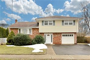1 of 1 - 13 Crestwood Drive, Suffern, NY