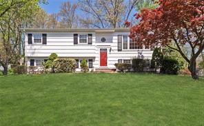 1 of 1 - 571 Babbling Brook, Valley Cottage, NY