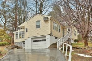 1 of 1 - 91 Edgewood Avenue, Thornwood, NY