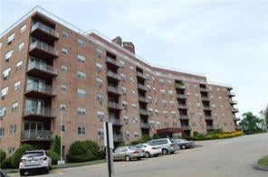 1 of 1 - 1 Lakeview Drive # 2e, Peekskill, NY