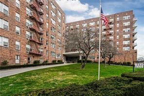 1 of 1 - 333 Bronx River Road 503, Yonkers, NY