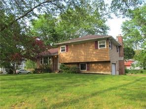 1 of 1 - 35 Barry Lane, Bardonia, NY