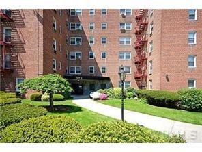 1 of 1 - 682 Tuckahoe Road Fgb, Yonkers, NY