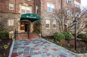 1 of 1 - 21 Chatsworth Avenue # 4j, Larchmont, NY