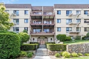 1 of 1 - 2221 Palmer Avenue # 3f, New Rochelle, NY