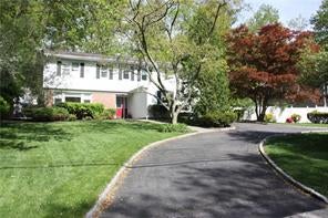 1 of 1 - 974 Pinebrook Boulevard, New Rochelle, NY