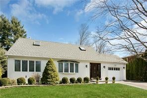 1 of 1 - 4 Maple Court, Rye Brook, NY