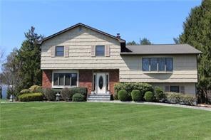 1 of 1 - 2975 Saddle Ridge Drive, Yorktown Heights, NY