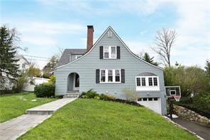 1 of 1 - 39 Oak Lane, Pelham, NY