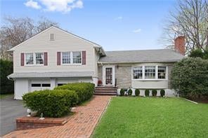 1 of 1 - 225 Mamaroneck Road, Scarsdale, NY
