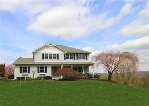 1 of 1 - 2 Oldfield Court, Garnerville, NY