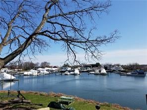 1 of 1 - 20 Shady Glen Court # 2a, New Rochelle, NY
