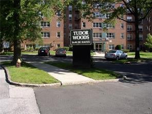 1 of 1 - 76 Dehaven Drive # 2a, Yonkers, NY