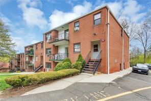 1 of 1 - 26 Fieldstone Drive # 7b, Hartsdale, NY