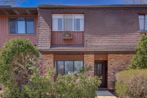 1 of 1 - 63 Coachlight Square, Montrose, NY