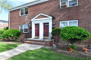 1 of 1 - 520 Tuckahoe Road 5b, Yonkers, NY