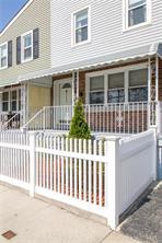 1 of 1 - 752 Swinton Avenue, Bronx, NY