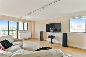 1 of 1 - 3220 Fairfield Avenue # 8 A/b, Bronx, NY