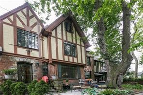 1 of 1 - 6 Manning Circle, Pelham, NY