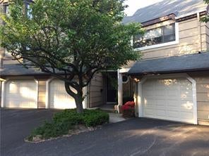 1 of 1 - 284 Treetop Circle, Nanuet, NY