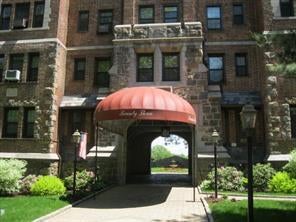1 of 1 - 23 Old Mamaroneck Road 3k, White Plains, NY