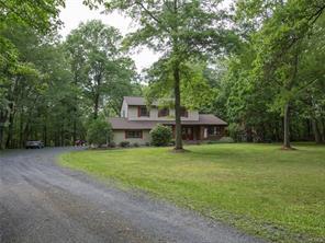 1 of 1 - 34 Greenshire Way, Walden, NY