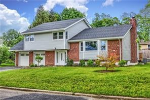1 of 1 - 27 Nob Court, New Rochelle, NY