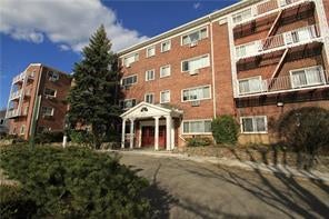 1 of 1 - 828 Pelhamdale Avenue # 4f, New Rochelle, NY